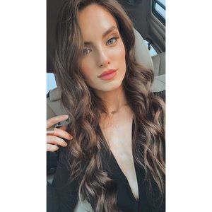 Meet your Posher, Katelyn